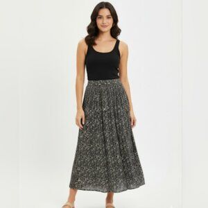 Anne Carson Pleated Elastic Waist Midi Skirt Size Small